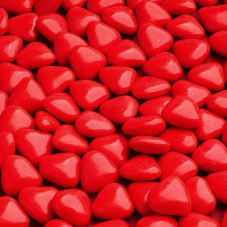 red mini heart dragees