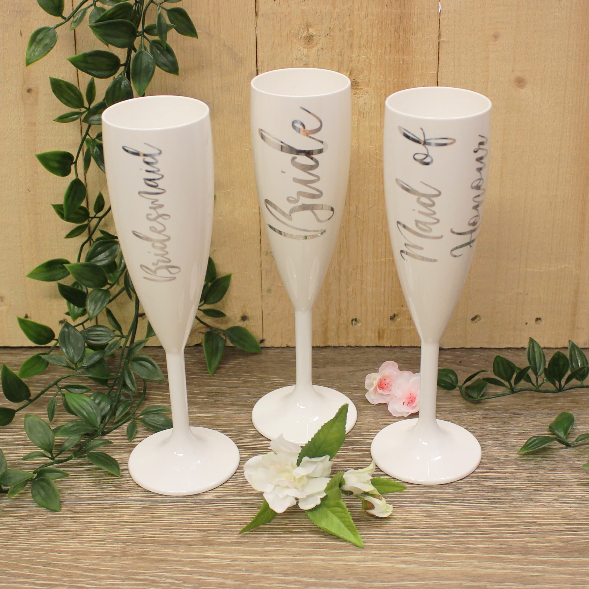 Personalised Champagne Glasses | Wedding Gifts | Forever Memories